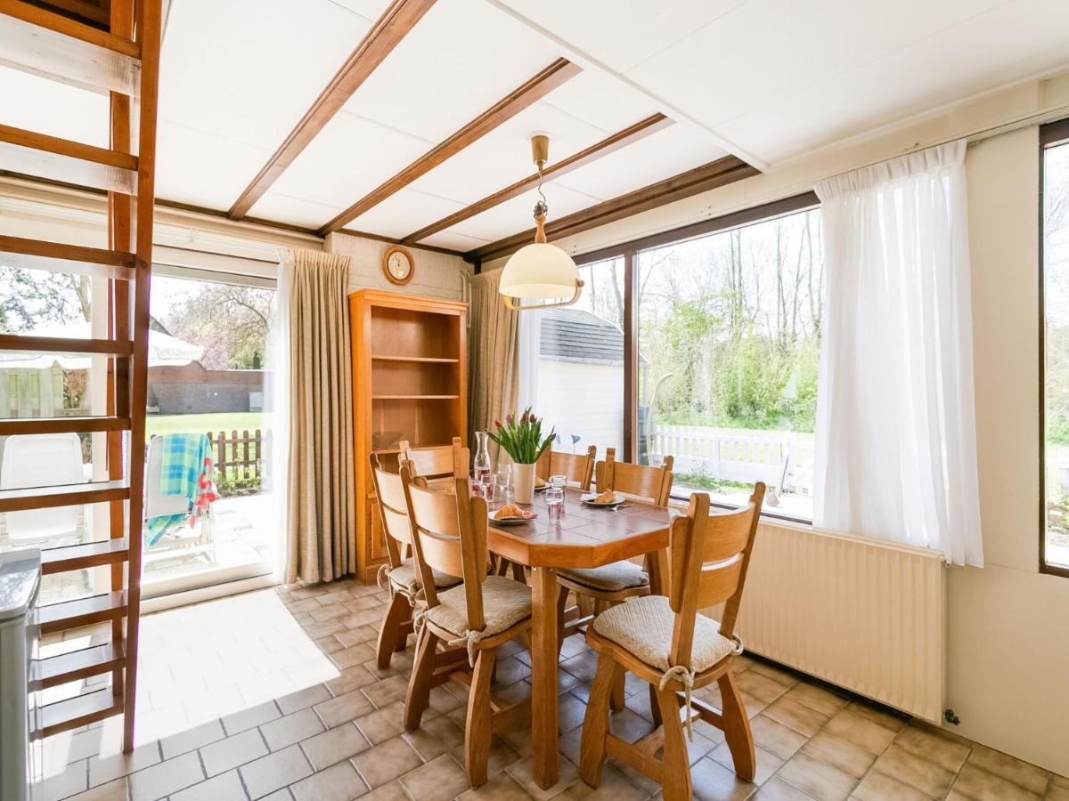 Holiday Home In Noordwijkerhout With Terrace Close To A Lake Esterno foto