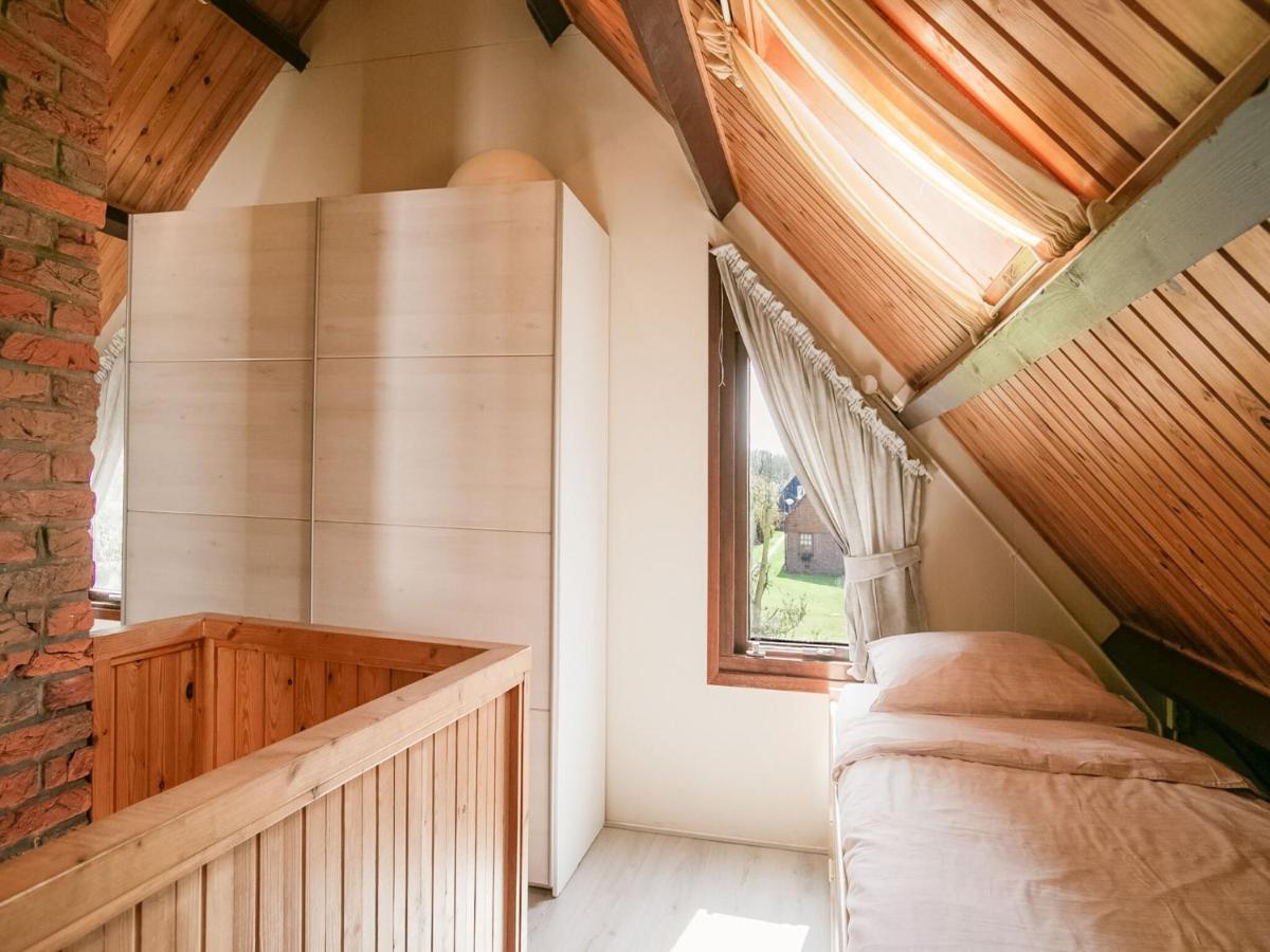 Holiday Home In Noordwijkerhout With Terrace Close To A Lake Esterno foto